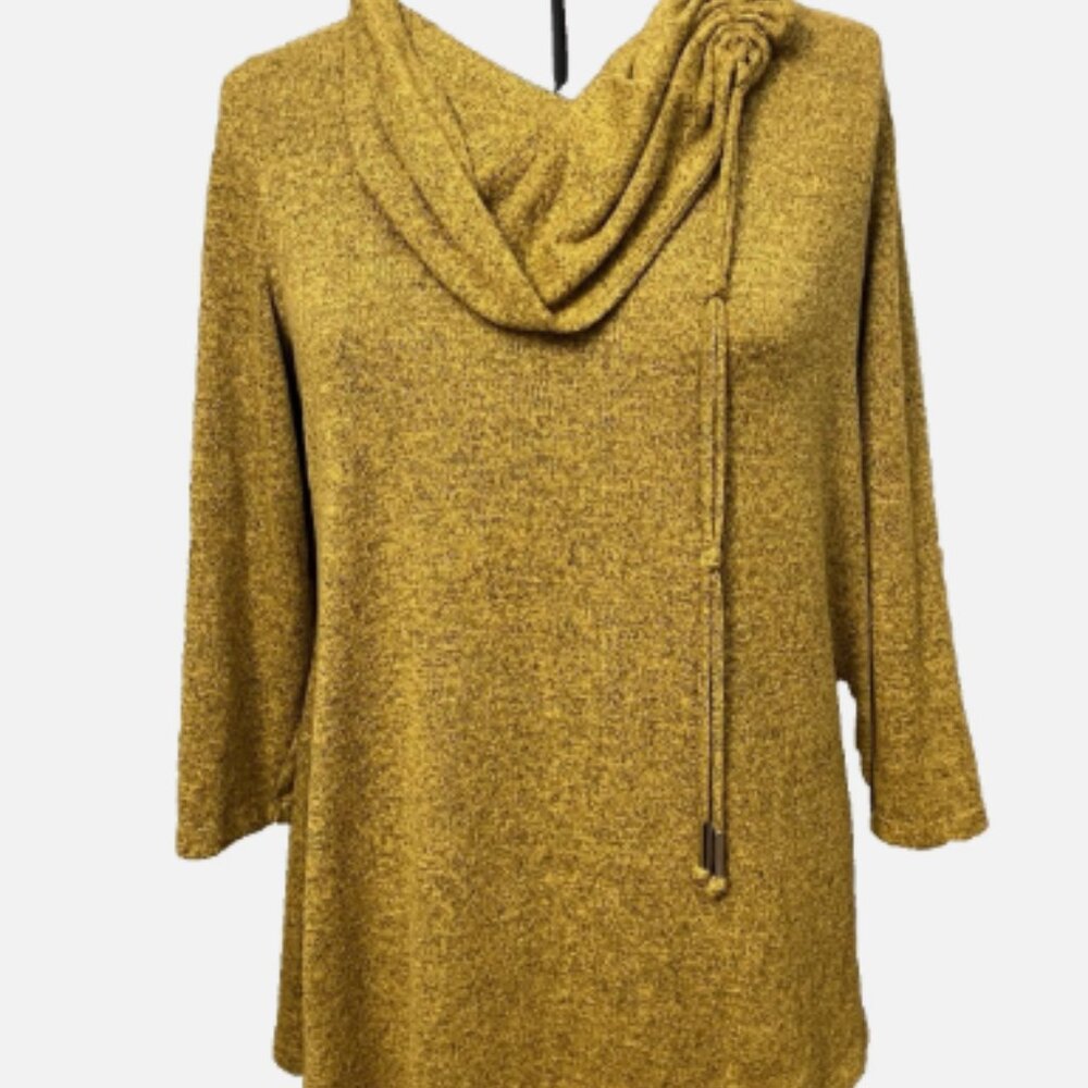 Unbranded. Sz 1X. Mustard Color. Cowl Collar. Pullover Flared Sweater. B119